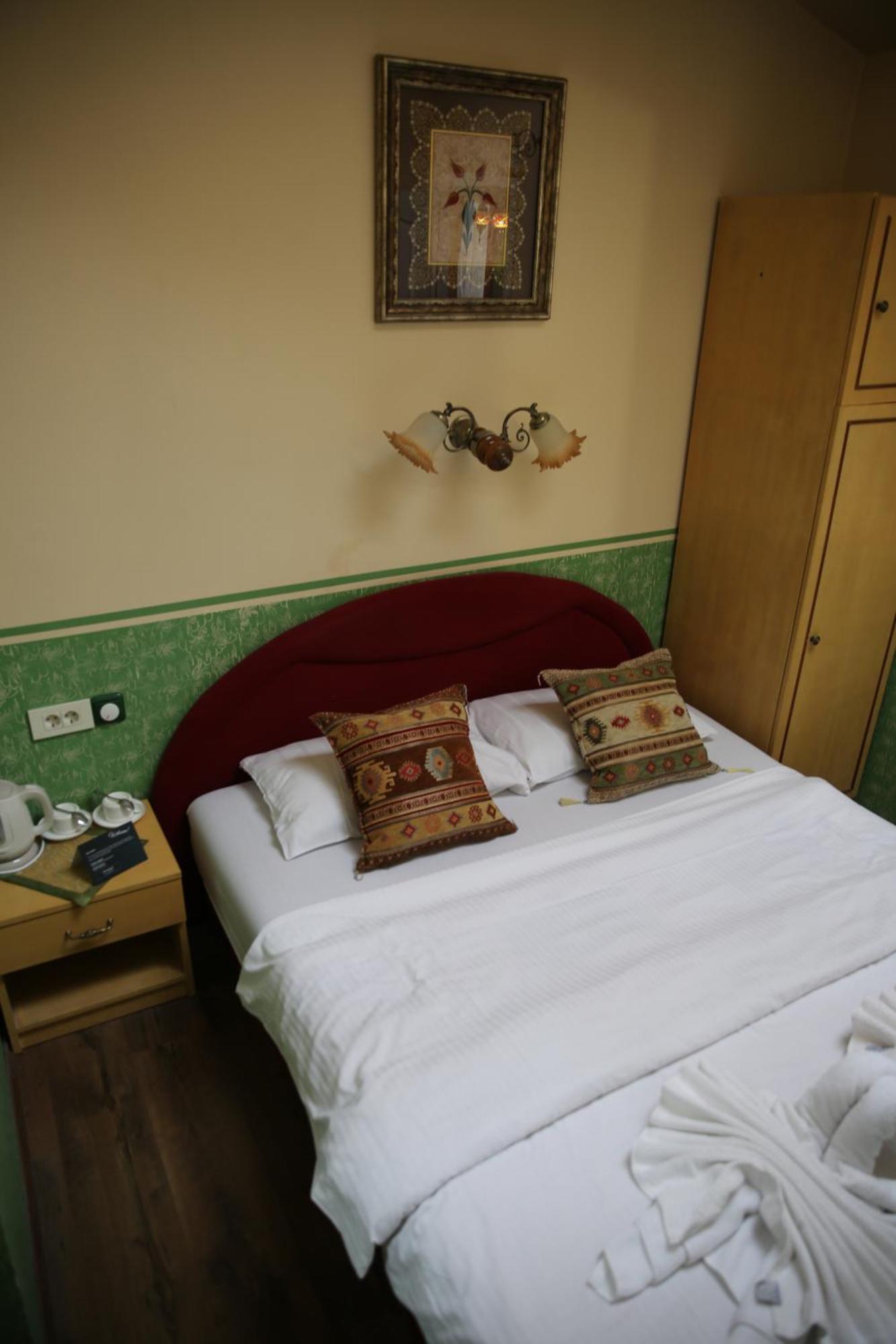 Guesthouse Nia Deluxe Сараево Экстерьер фото